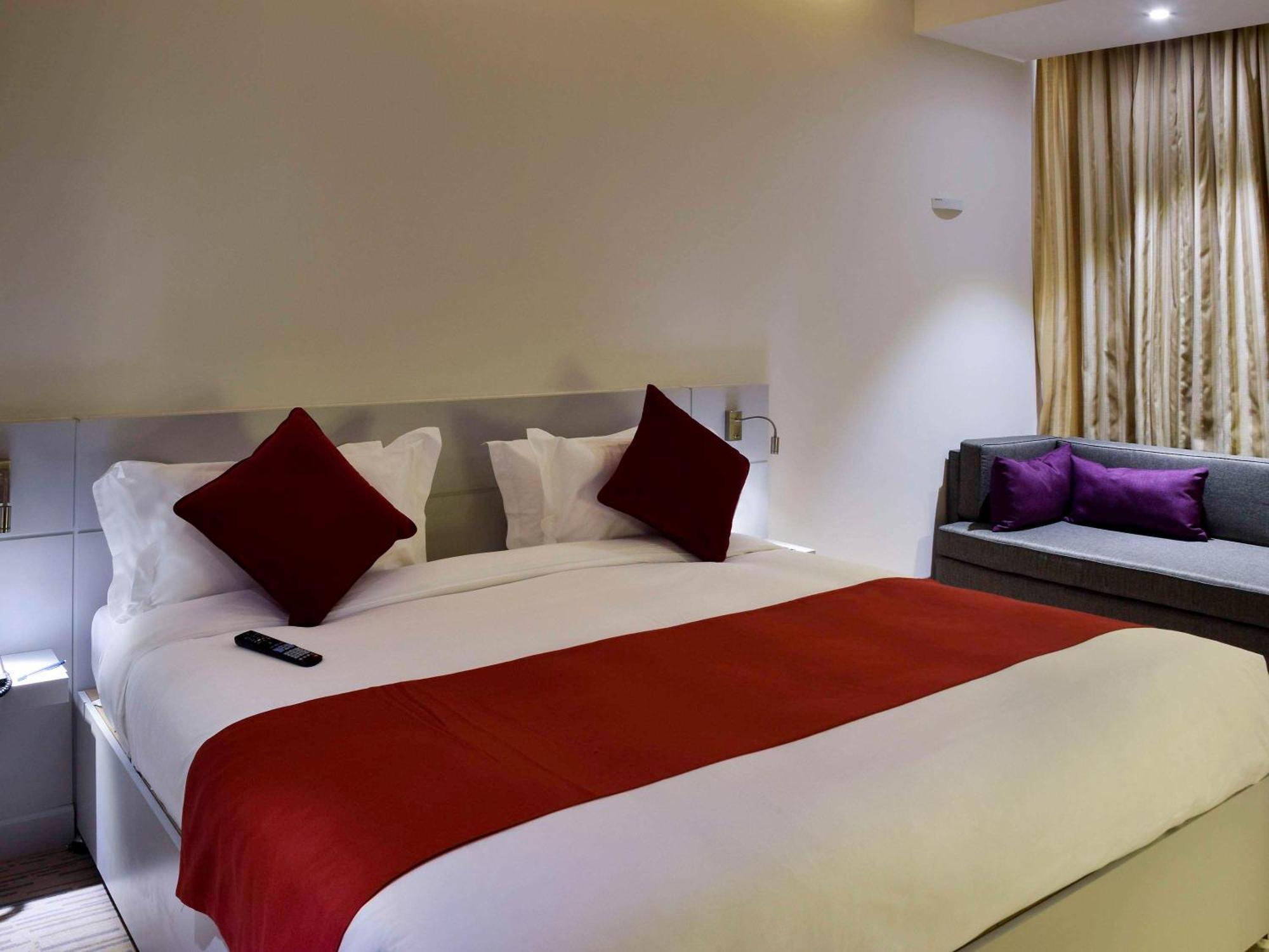 Novotel Suites Riyadh Centre Extérieur photo