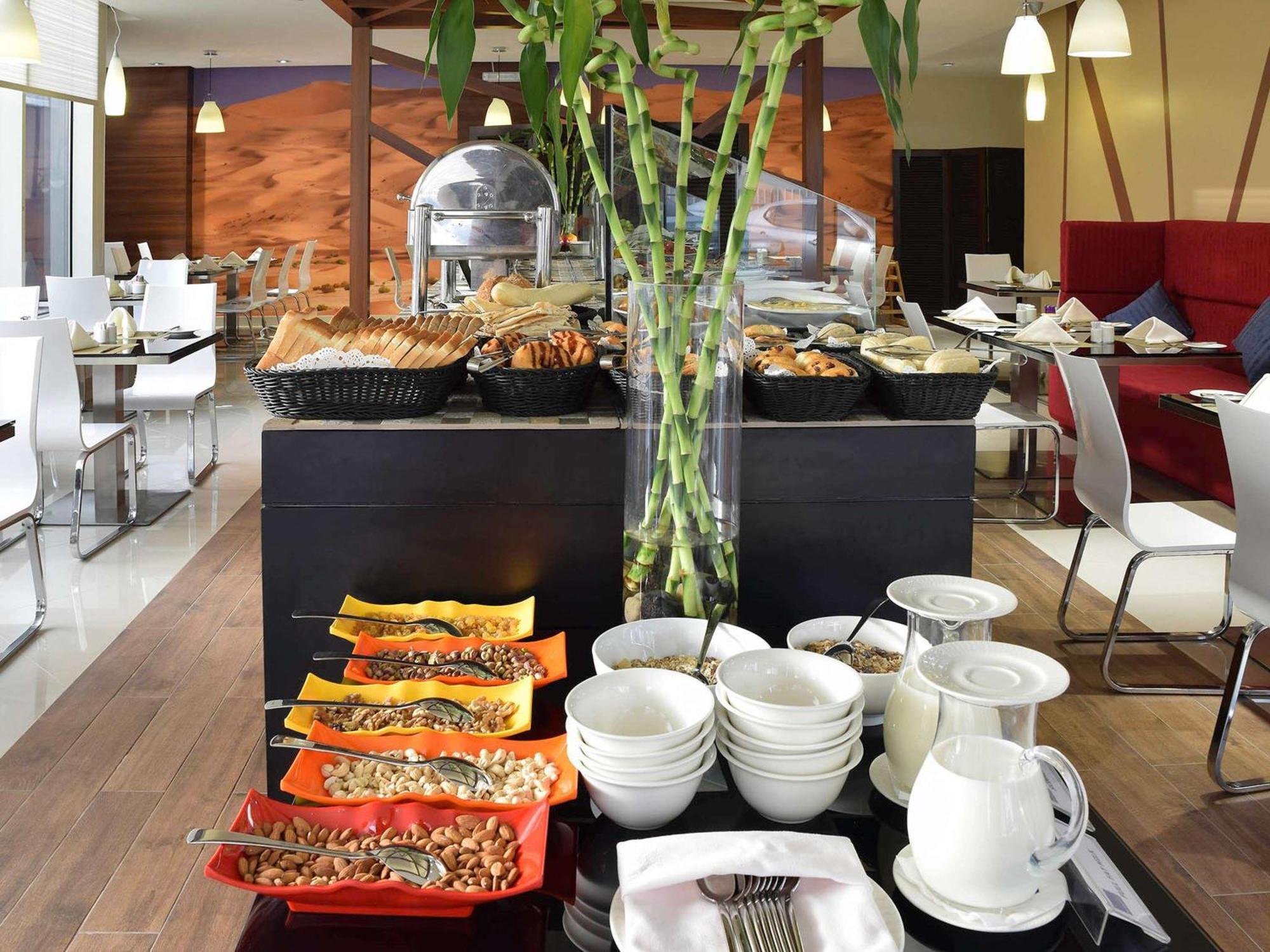 Novotel Suites Riyadh Centre Extérieur photo