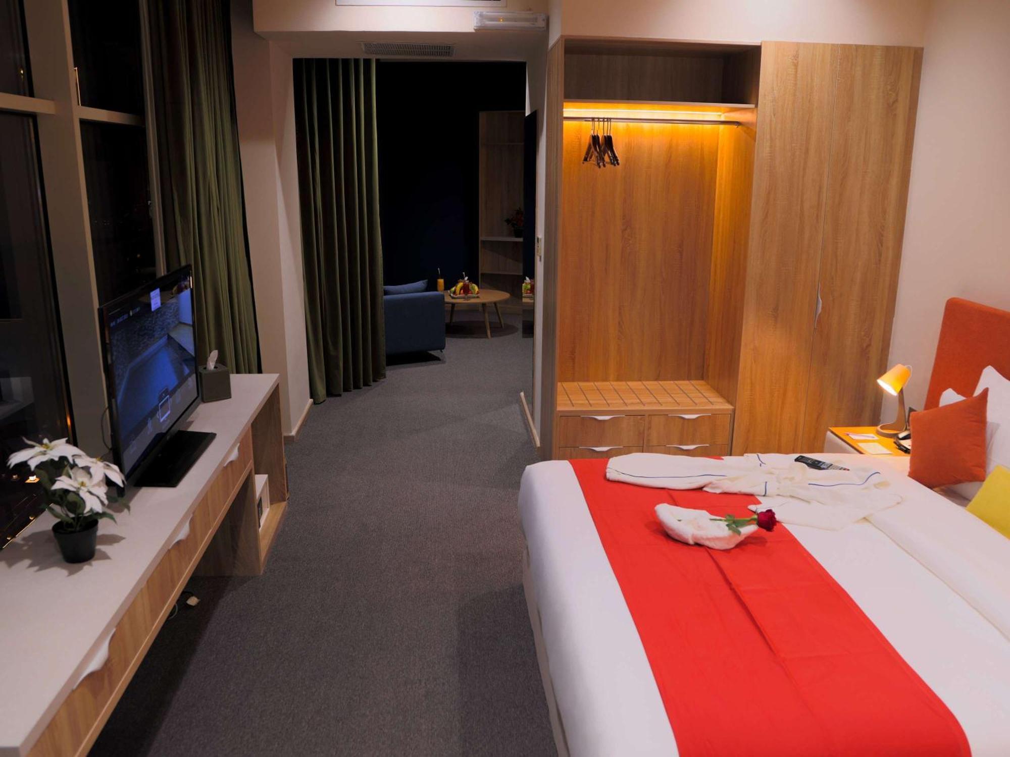 Novotel Suites Riyadh Centre Extérieur photo
